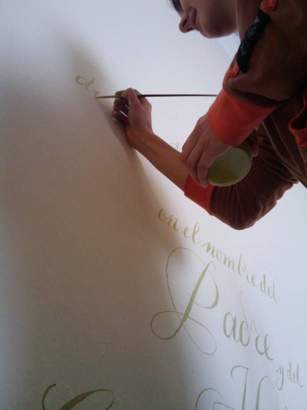 Caligrafia en pared.