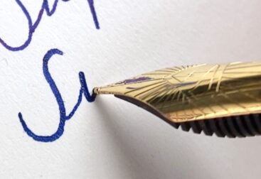 Detalle punta pluma Superman